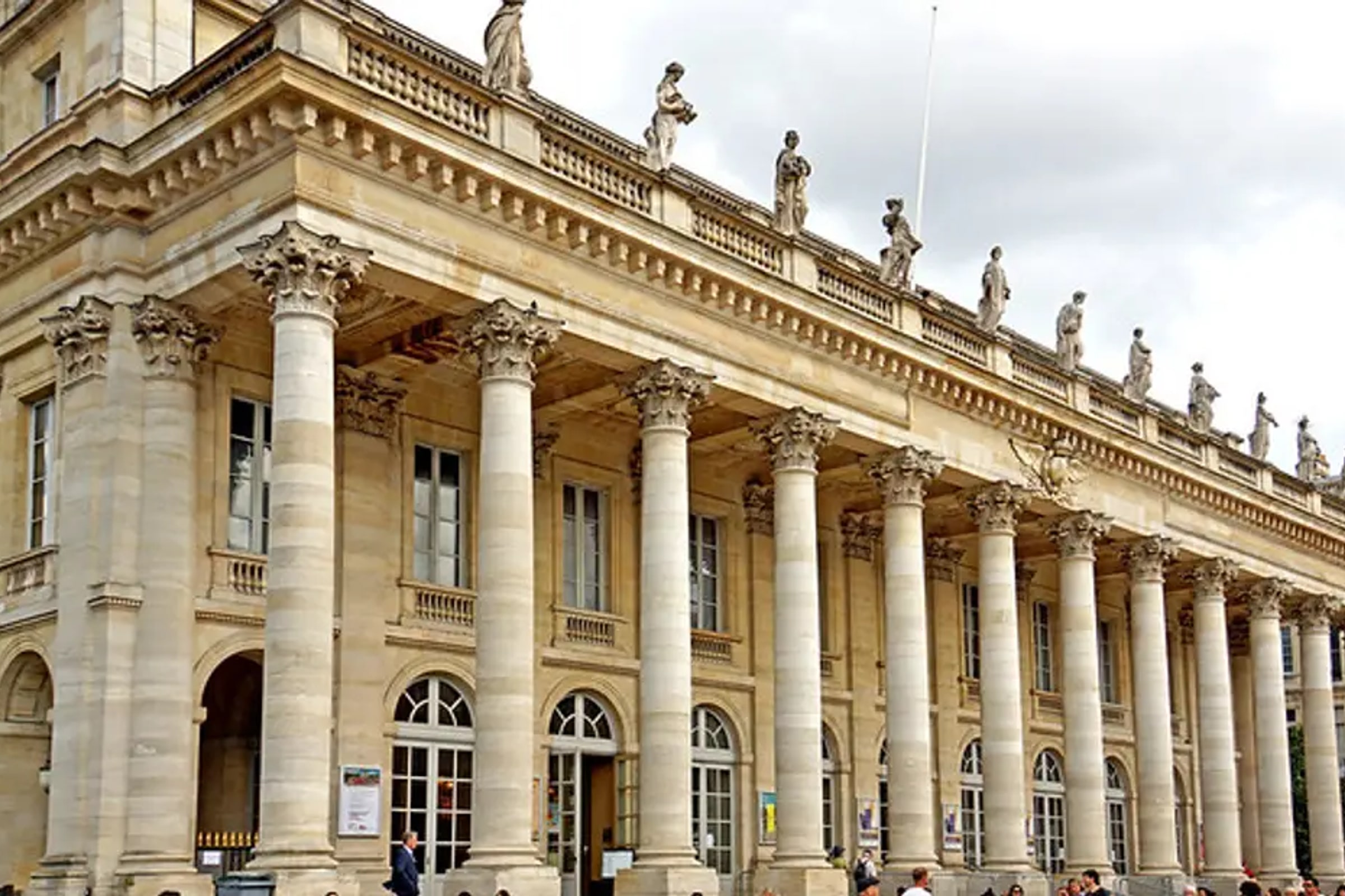 Bordeaux Center Tour